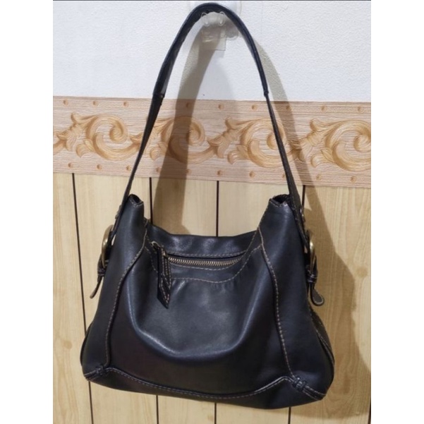 Preloved Tas Fossil Maddox Reissue Bucket Shoulder Bag