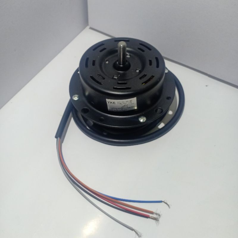 Dinamo kipas angin Tornado / Regency