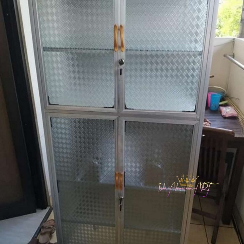 Rak Piring / Lemari Dapur Full Kaca Pintu 4 Bahan Alumunium
