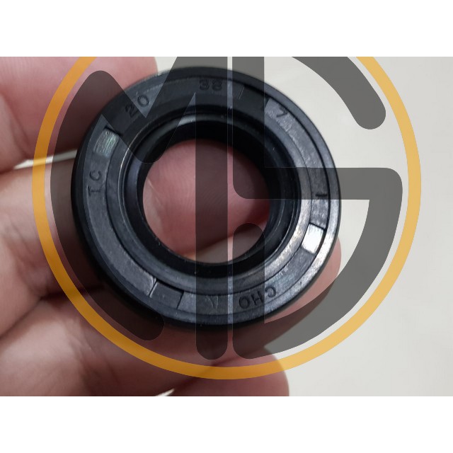 OIL SEAL TC 20 38 7 . TC 20 X 38 X 7 NBR TAIWAN