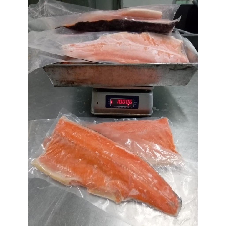 Ikan Salmon Fillet Whole Norwegian / Salmon Fillet Lempeng Per 1 Loin