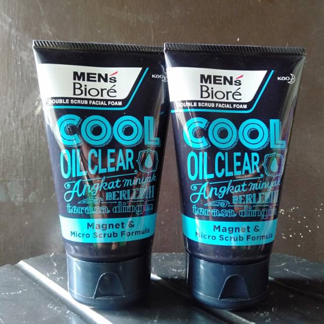 Biore men's cool oil clear