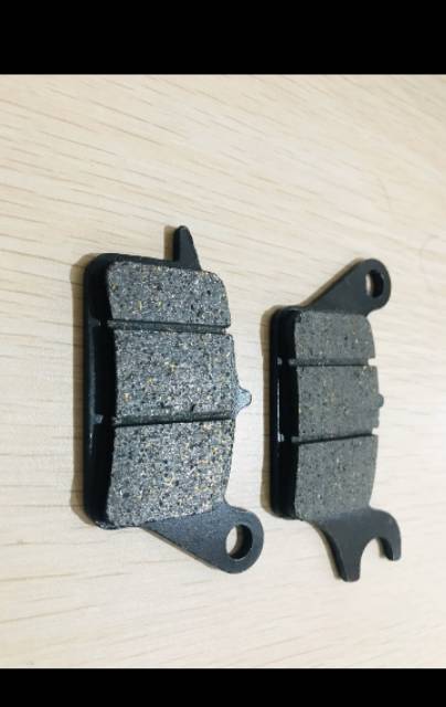 Kampas Rem Cakram Depan Disk Pad Supra X125 New F1 Helmin - X 125 New F1 Helm in A Class