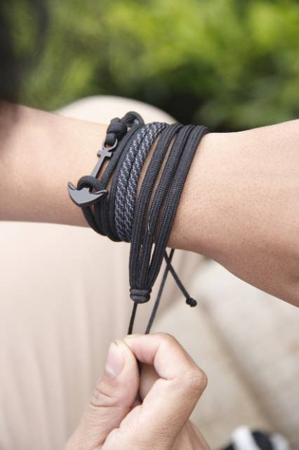 Gelang Pria Satu Paket Jangkar Tali Paracord Hitam Polos Bracelet Cowok BG17