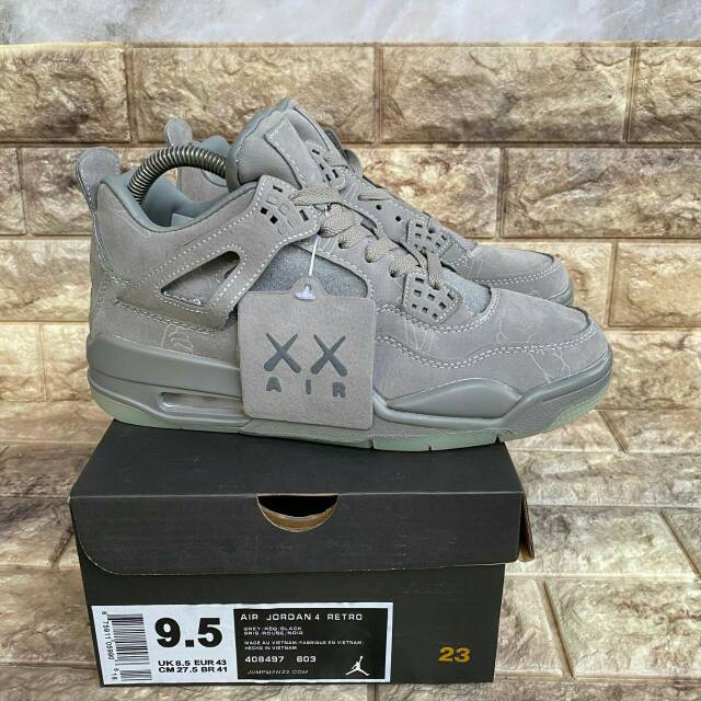 air jordan kaws grey