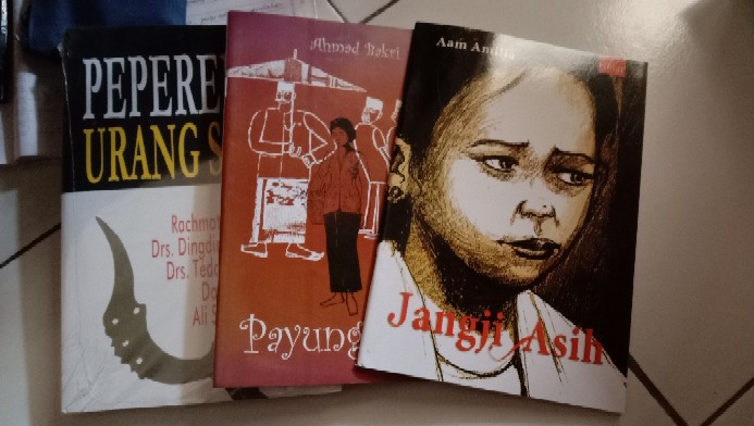 Payung Butut - Ahmad Bakri