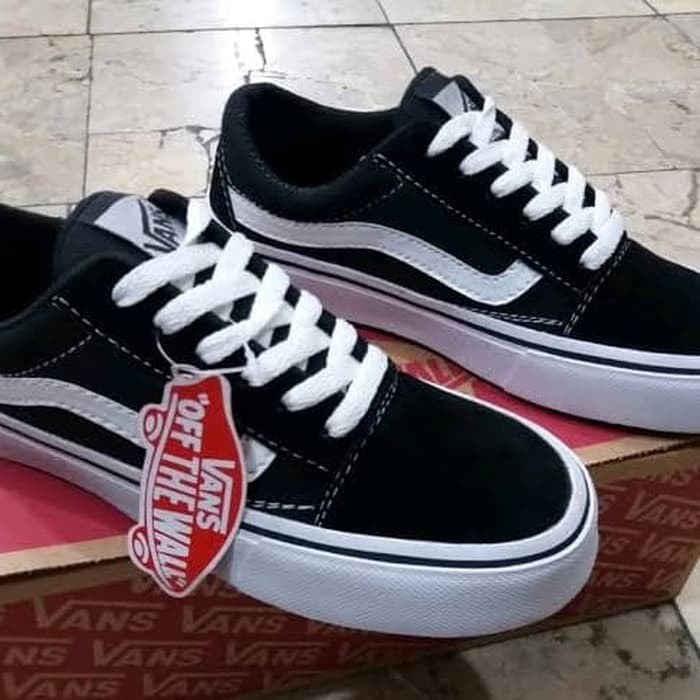 Sepatu Pria Wanita Vans - Sepatu Kuliah Hitam