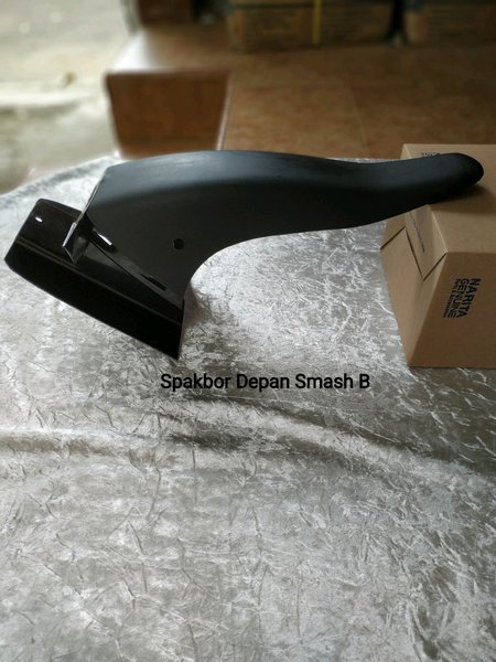 Spakbor Depan Smash B