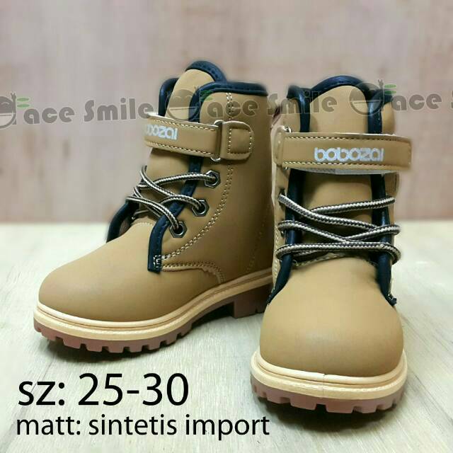 SEPATU ANAK KICKERS