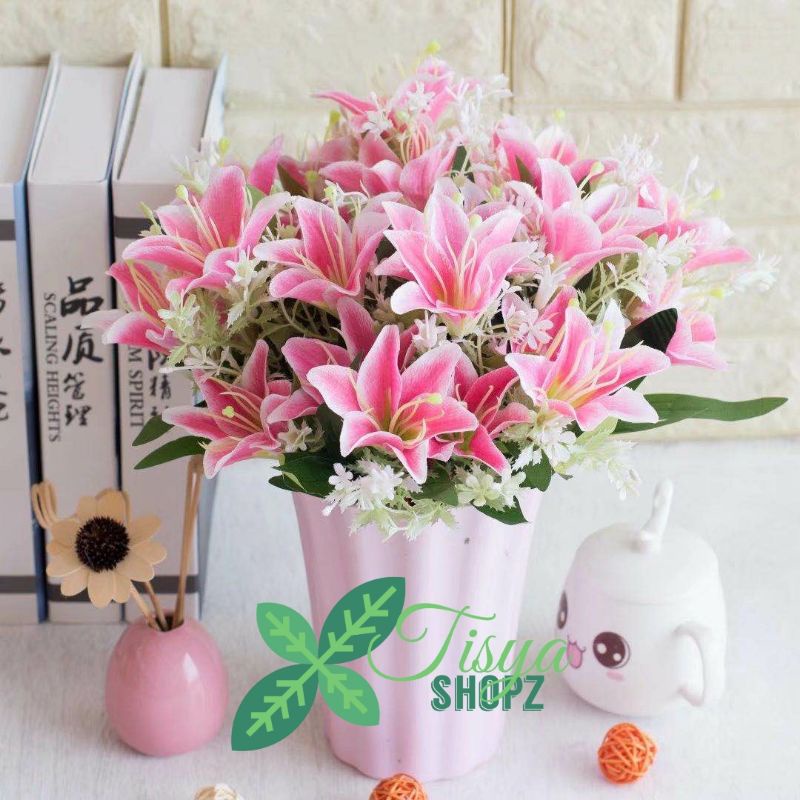 Bunga Lily Besar x7 / Lili Artificial Bunga Hias Plastik [ Tanpa Pot ]