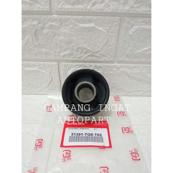 Bushing Arm Big Bosh Sayap Bawah Besar Honda Jazz RS Freed New City ORIGINAL