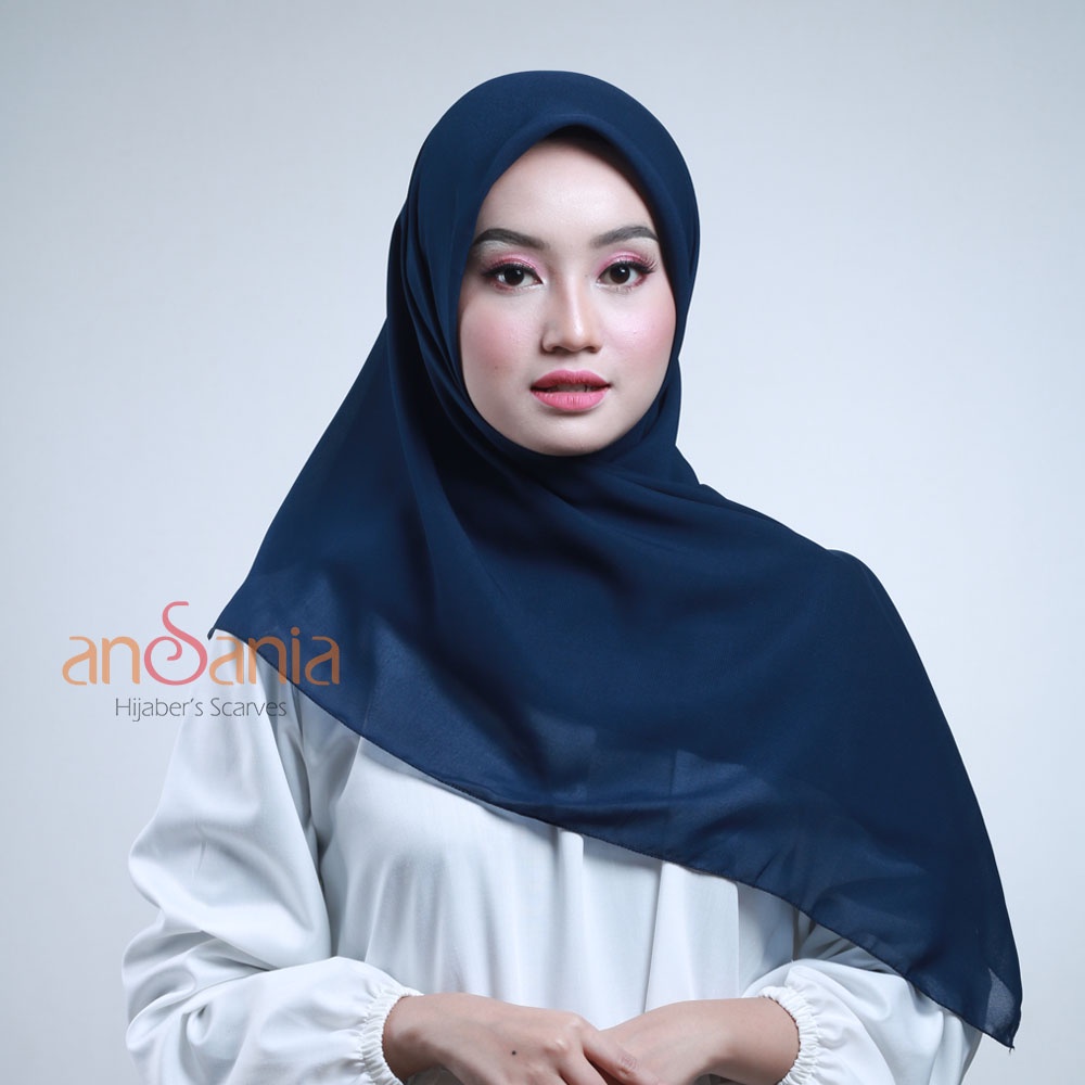 Ansania - Hijab Bella Square Ansania Kerudung Segi Empat Polos Seri Warna A / Xtra - Jilbab Pollycotton Premium Kerudung Segi Empat Hijab-Navy