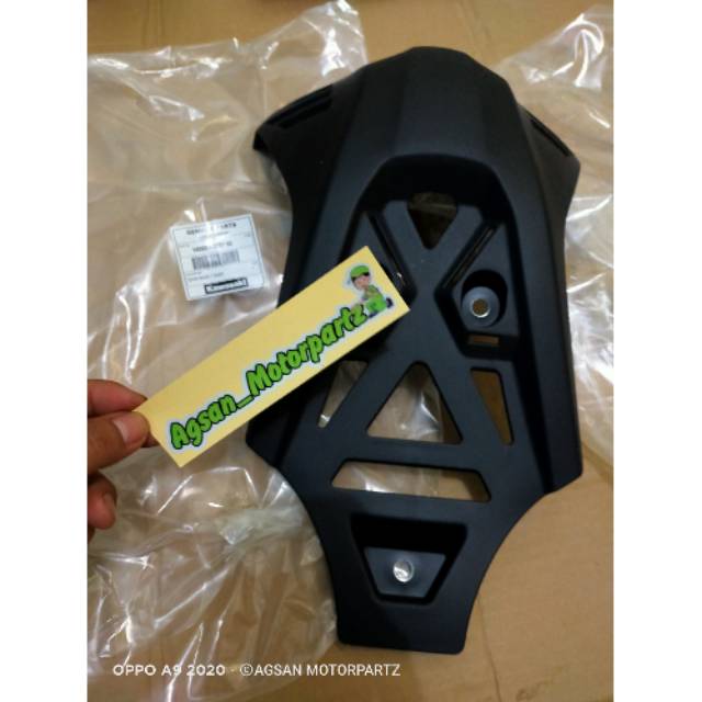 Cover Engine mesin pelindung mesin KLX 150 original Kawasaki