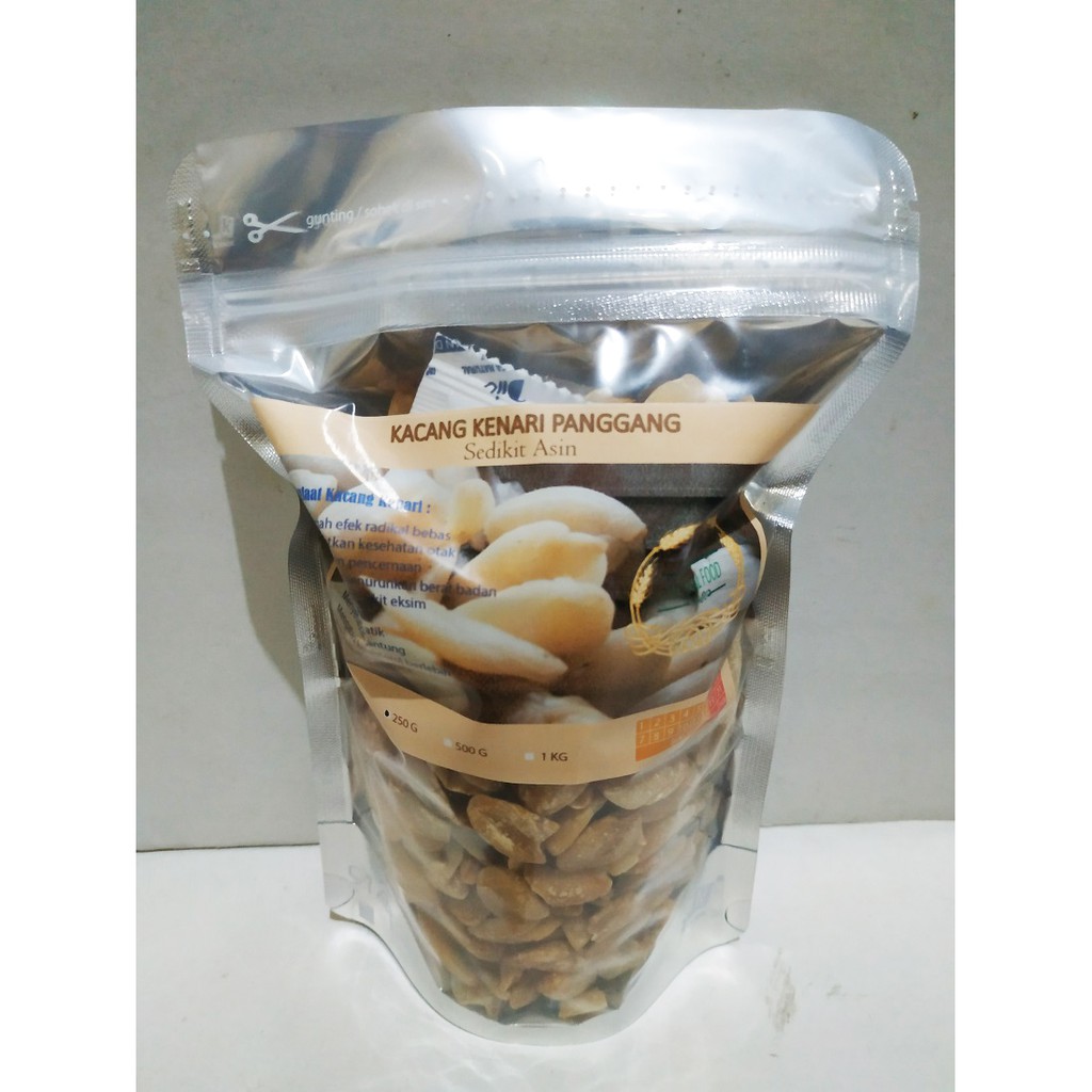 

Kacang Kenari Panggang Sedikit Asin 250 Gr