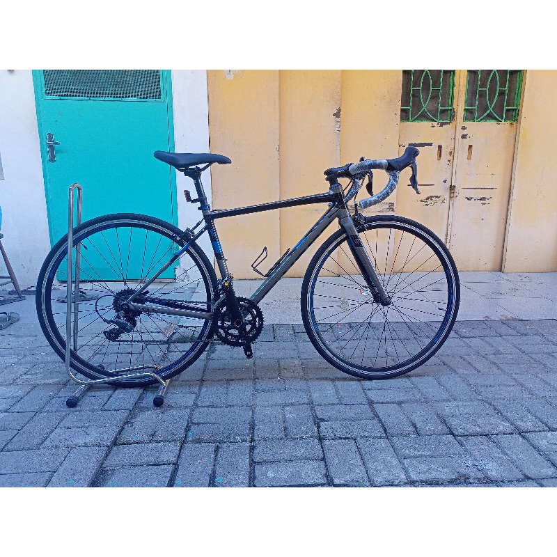 road bike polygon stratos S2 second