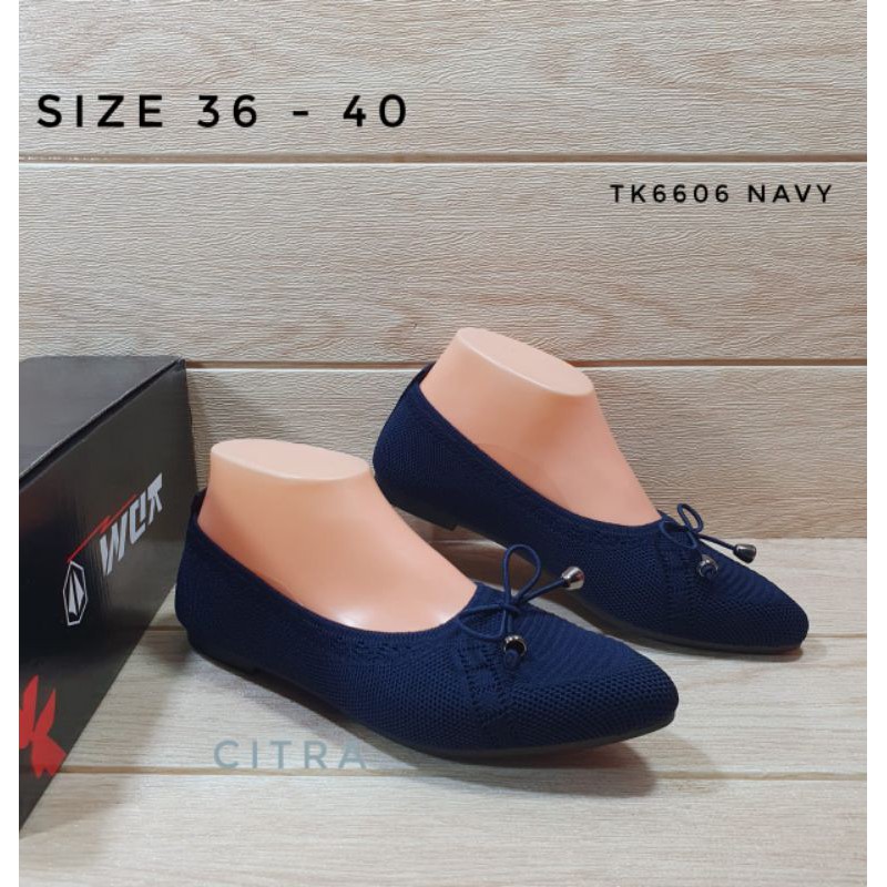 Sepatu flat impor vdm