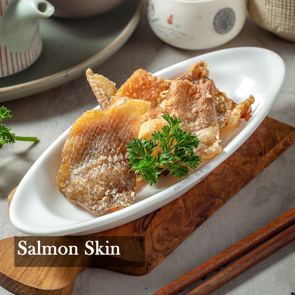 

SALMON SKIN | PERSONAL SIZE APPETIZER