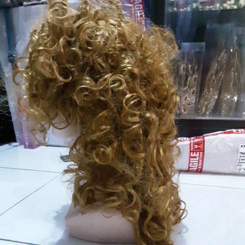 rambut palsu/wig krebo