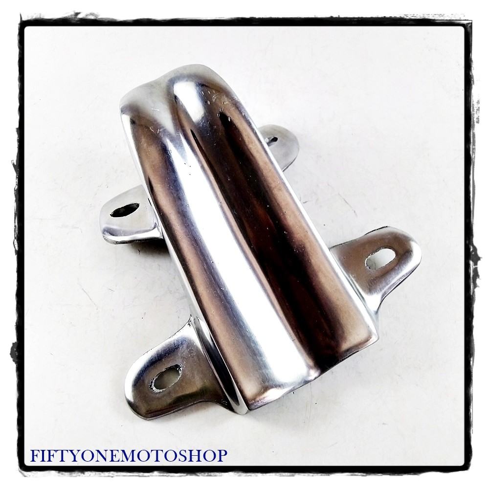 Dudukan Pangkon Lampu Belakang CB CB100 V80 Chrome Variasi