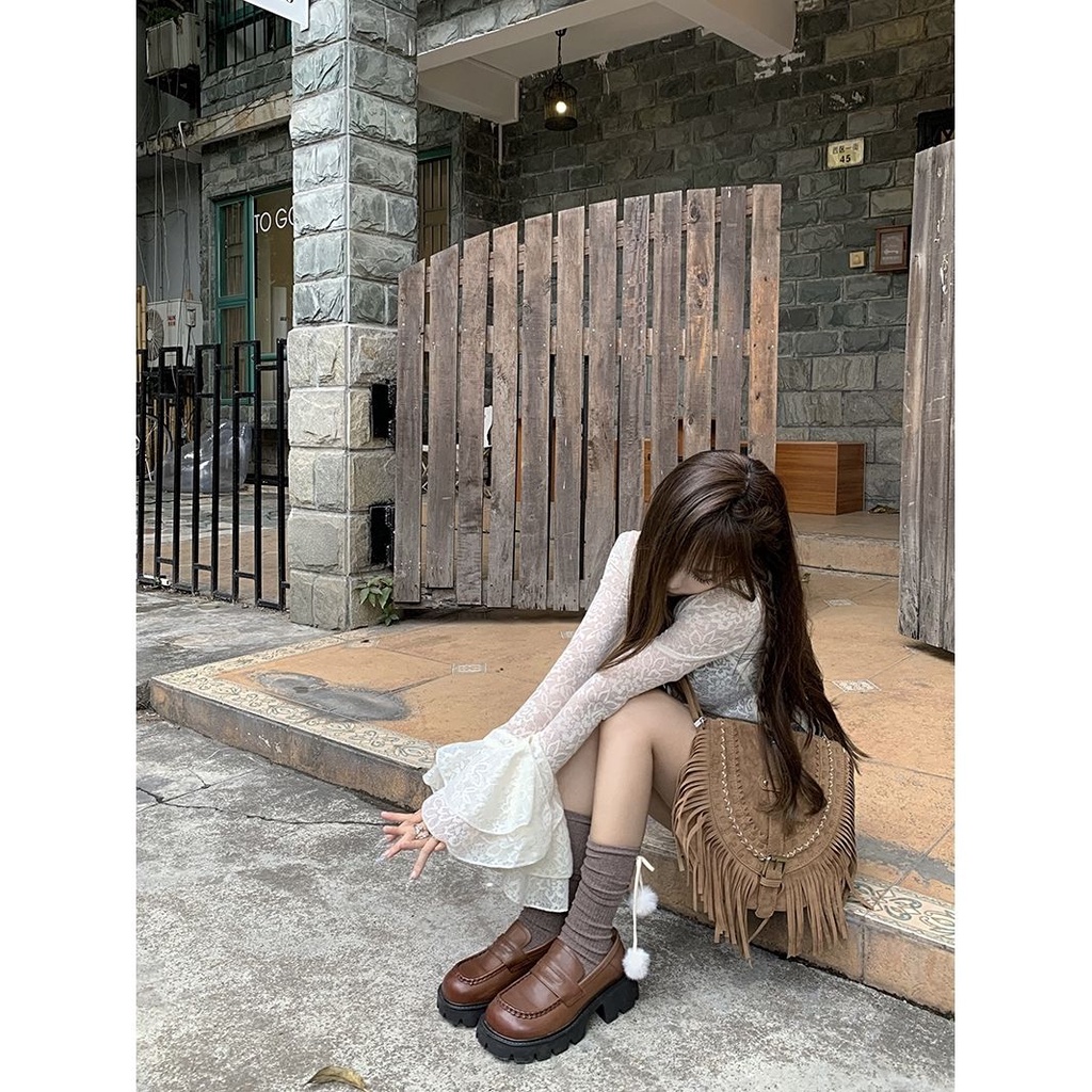 Red wanita 2022 design sense ruffled lace kemeja wanita musim semi slim fit irregular niche kemeja top