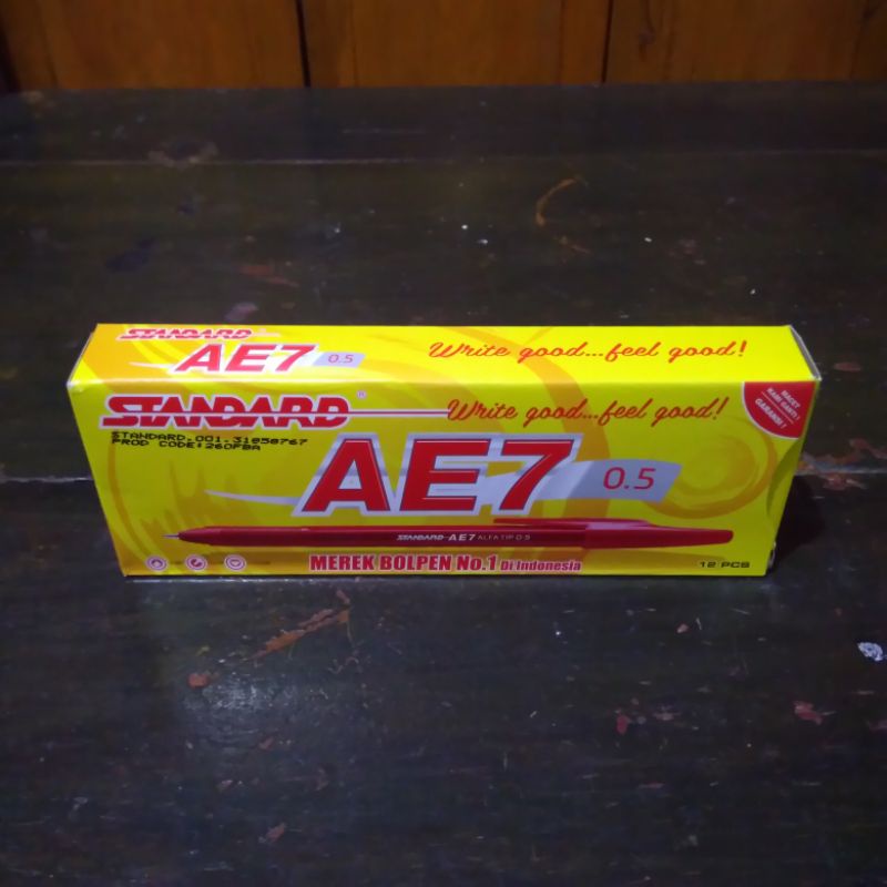 

pulpen bolpoin bolpen standard AE7 warna merah per pak isi 12 pcs