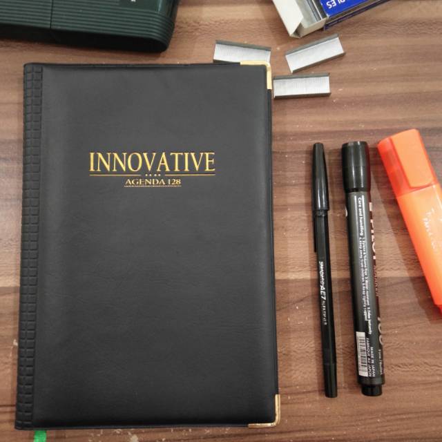 

Note Book Buku Tulis Buku Catatan Buku Agenda INNOVATIVE 128 Hitam