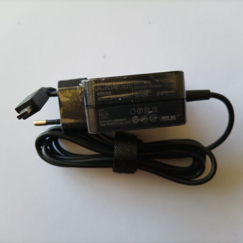 Adaptor Charger Notebook ASUS E202 E202S E202SA 19v-1.75A