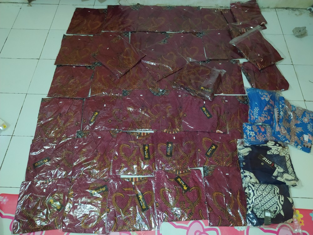 Batik Couple Keluarga Sania Ruffle Ori Ndoro Jowi Dnt Motif Tarantula Merah