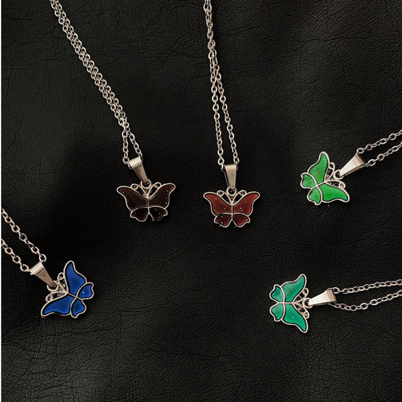 Color-changing Necklace Butterfly Pendant Tide Simple Temperament Clavicle Chain