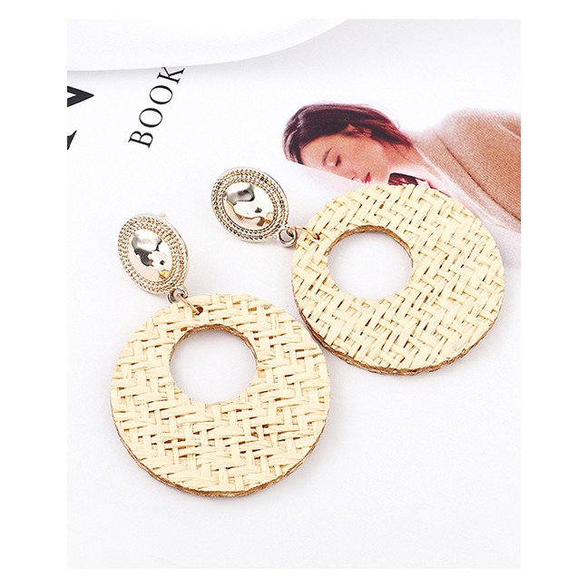 LRC Anting Tusuk Mashed Earrings Y61798