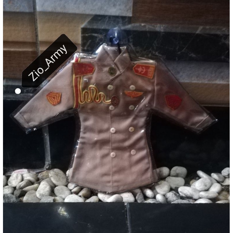 Gantungan kaca Mobil miniatur Baju Taruna AKMIL Coklat