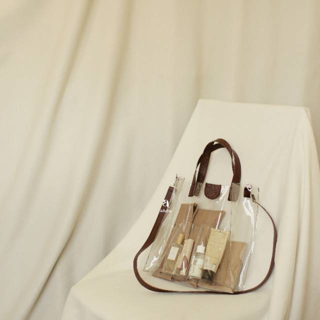 Clear PVC sling bag - Moonie