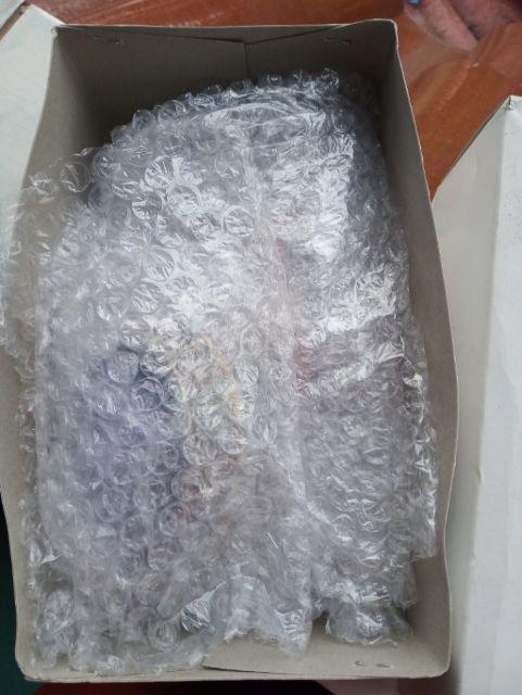 Salib Yesus Duduk Motif Kayu 21 Cm