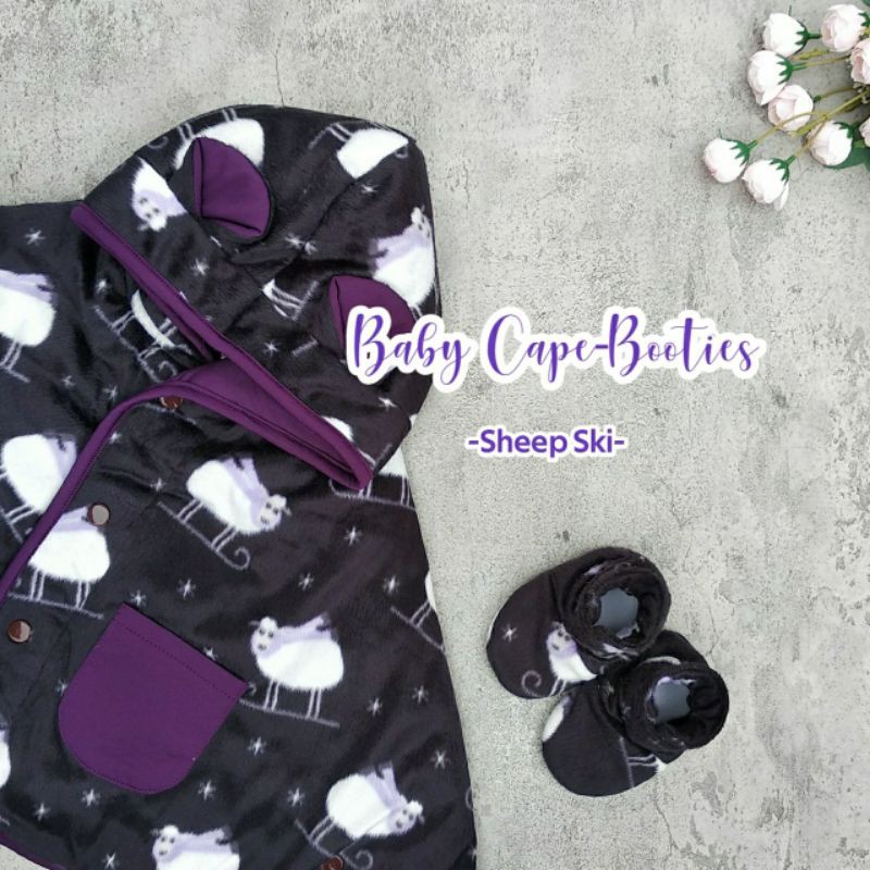 Paket kado Baby Cape Booties Babycape Cuddle Me Set Bayi Jaket Bayi Sepatu CuddleMe-Sheep Ski