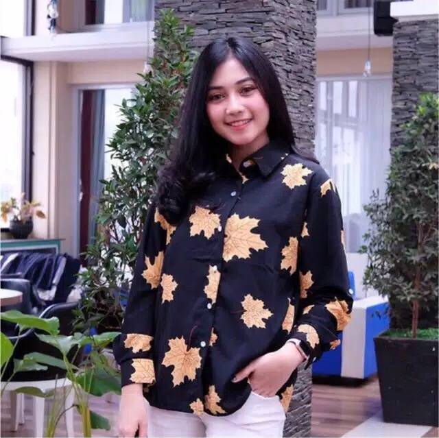 XC - Kemeja Via Daun  / Kemeja Motif Monalisa / Kemeja Motif Terbaru / Fashion Wanita Trendy