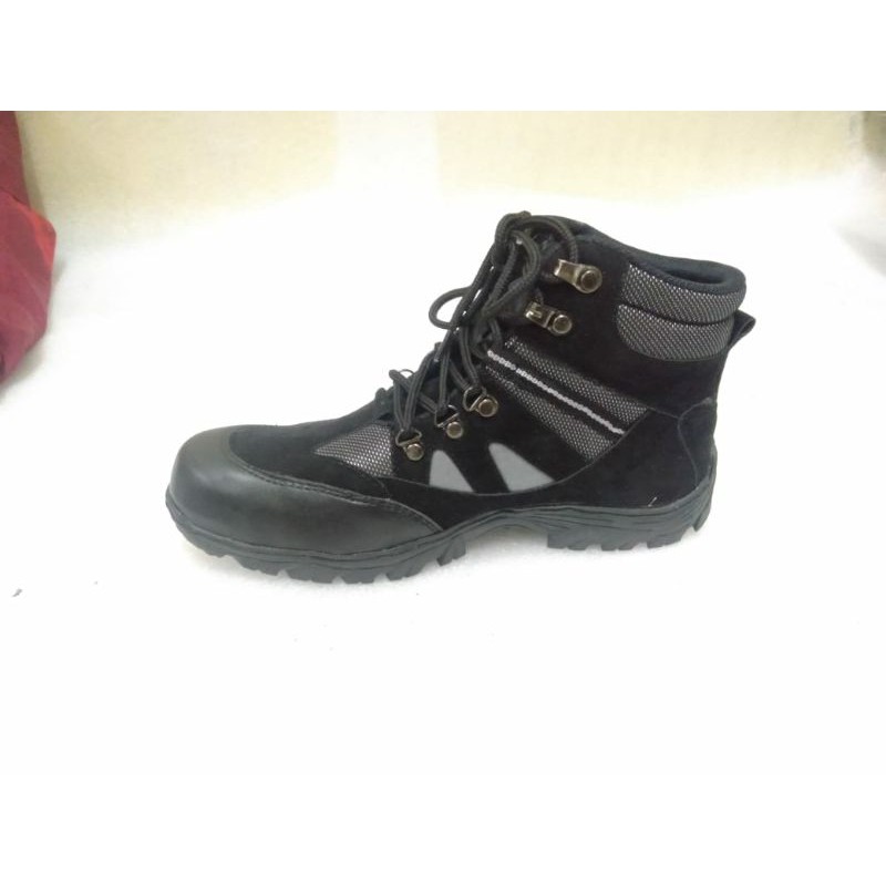 Sepatu Boot pendek PDL
