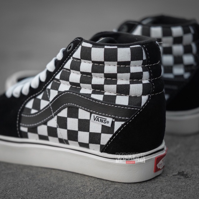 vans skate checkerboard