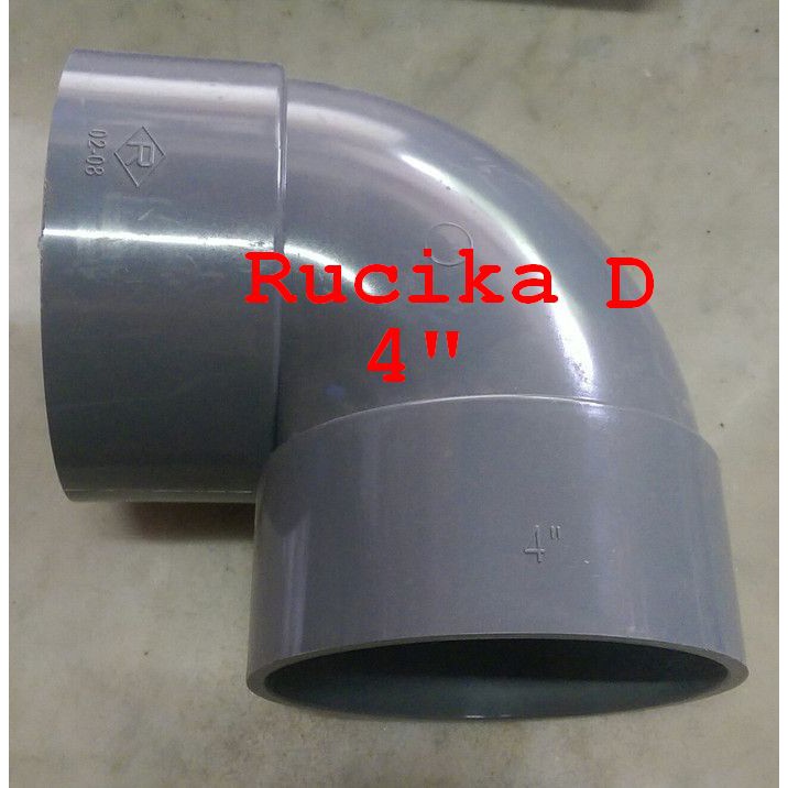 Knee / knie / L-bow pvc 4&quot; type D rucika