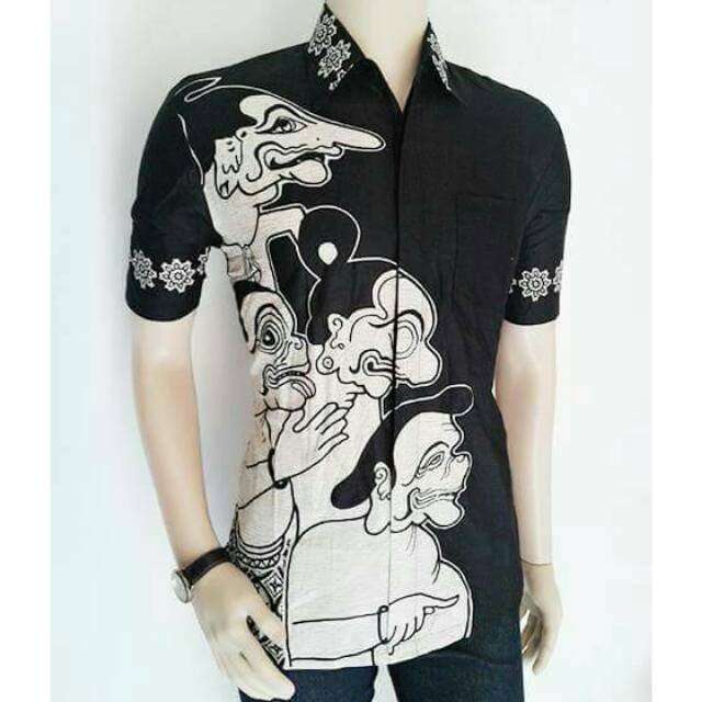 Kemeja tiga bagong Batik Pekalongan
