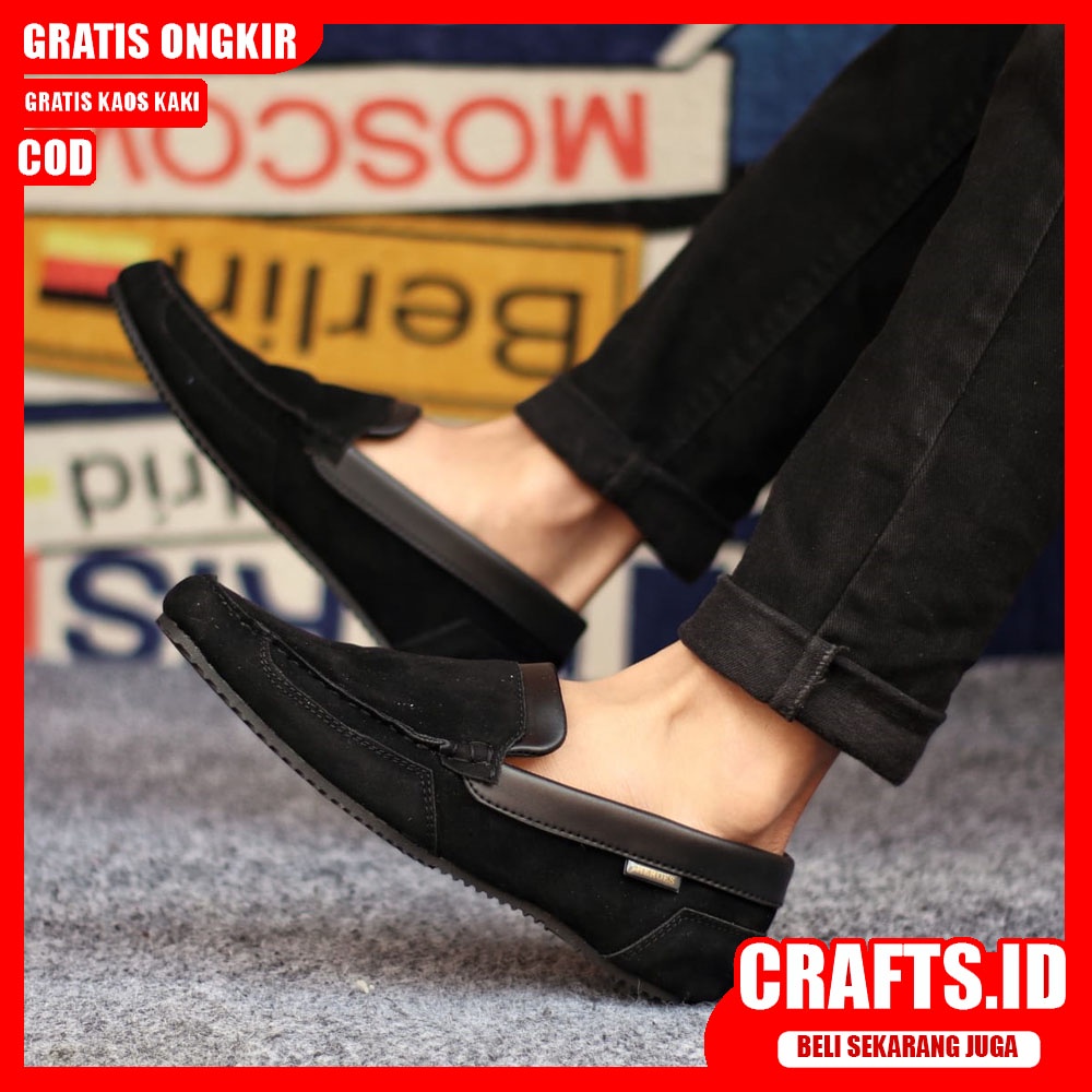 CRAFTS KILLIAN  Sepatu Slip On Pria Sepatu Pria Casual Kulit Suede Syntetik Sepatu Santai Cowok/Cowo Sepatu Kasual Gaya Santai Kerja Kantor Kondangan Kuliah Keren Kekinian Terbaru Murah Terlaris