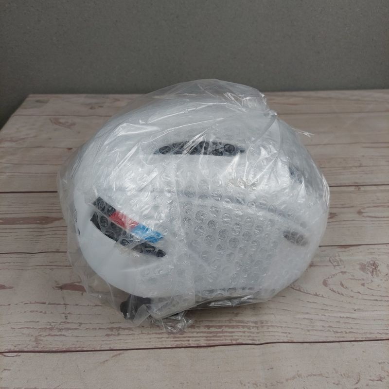 TaffSPORT Helm Sepeda Cycling Bike Helmet Visor Removable Lens - WT-018S-BK - White