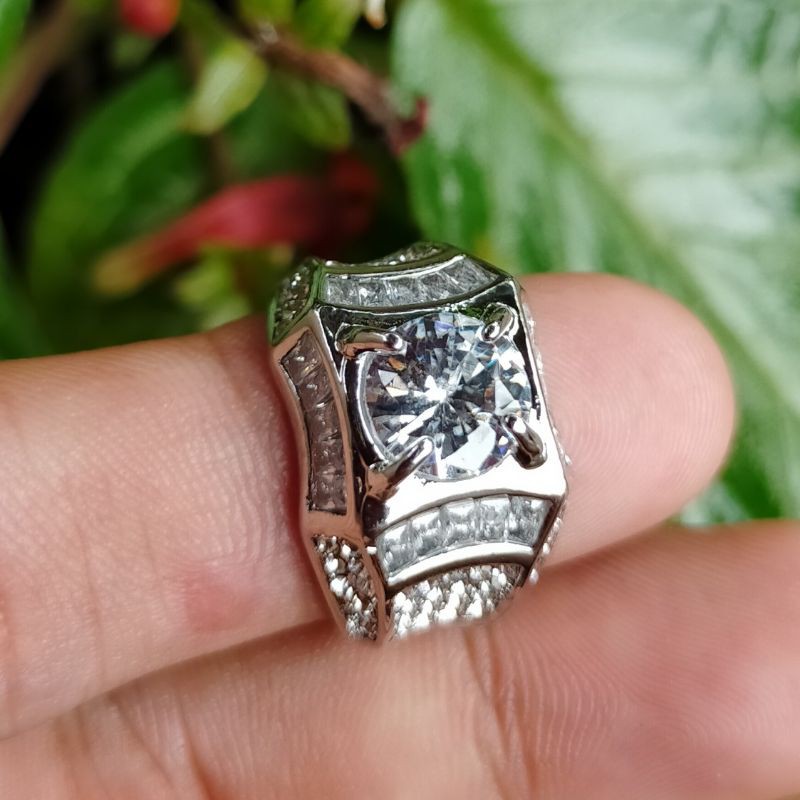 cincin diamond zirconia pria mewah batu akik wulung katilayu kalimaya bacan safir ruby yakut giok