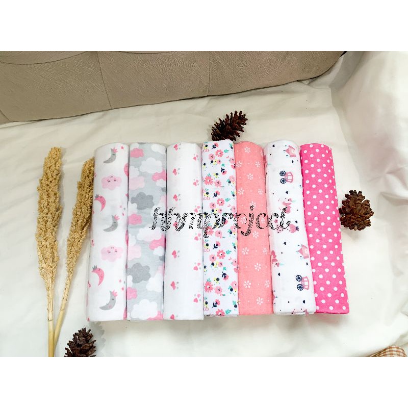 Hampers New Born Baby Boy/Girl Kado Bayi Lahir, Baju Bayi, Bedong, Gift Box Baby