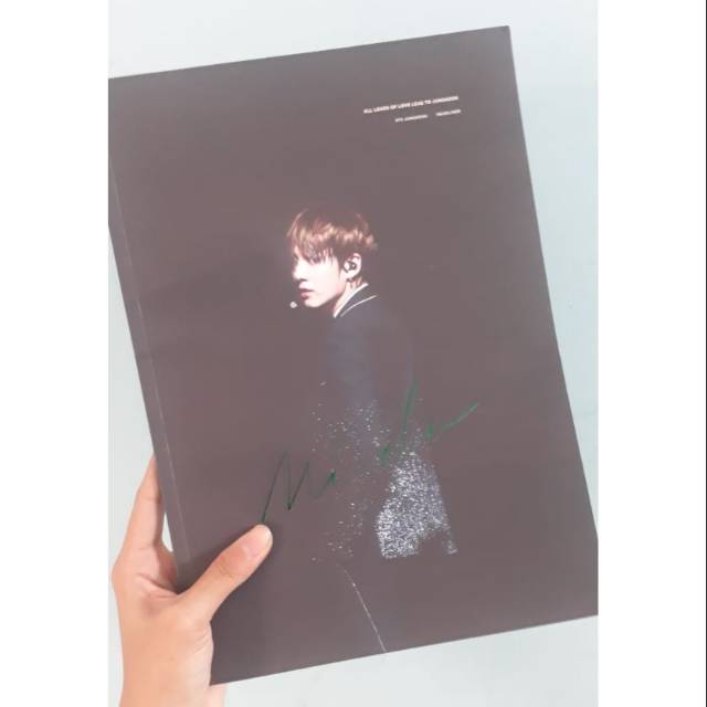 [BTS Fansite] Jungkook Photobook by @headliner_jk