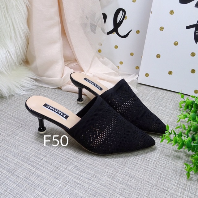 Sepatu mid heels F50