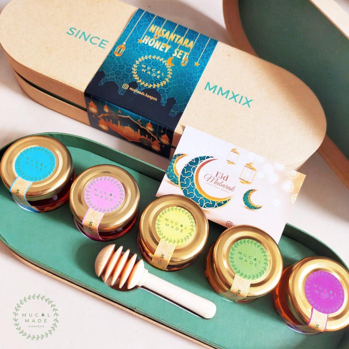 

KADO PAKET HADIAH MINI PARCEL LEBARAN IDUL FITRI HAMPERS GIFT SET MADU - NUSANTARA HONEY