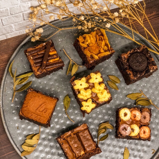 

Fudgy Brownies Reguler Box