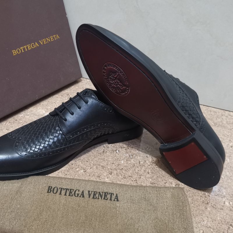 Sepatu pantofel anyaman pria mirror quality formal rajut