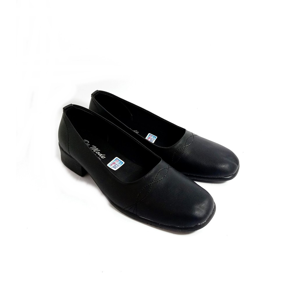 Sepatu Pantofel Wanita PK3 Hitam