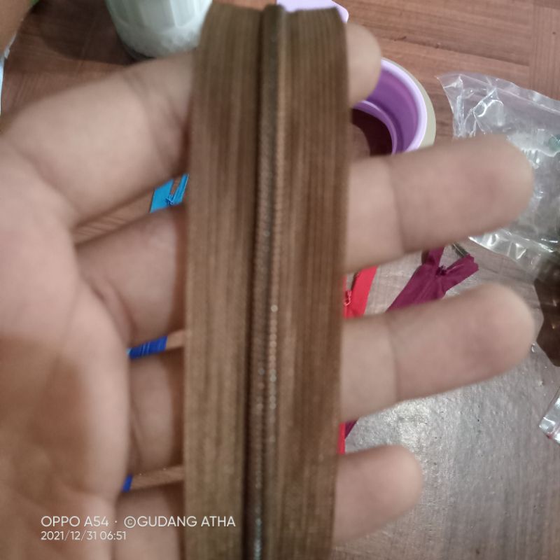 12pcs Sleting Resleting Jepang Invisible Zipper Gamis  25cm /10 inch Lusinan Grosir Murah Berkualitas-Milo